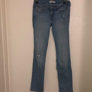 Hollister- Jeans